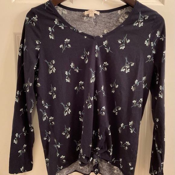 Loft Outlet Floral Tie-Front Top - Medium - Picture 3 of 8